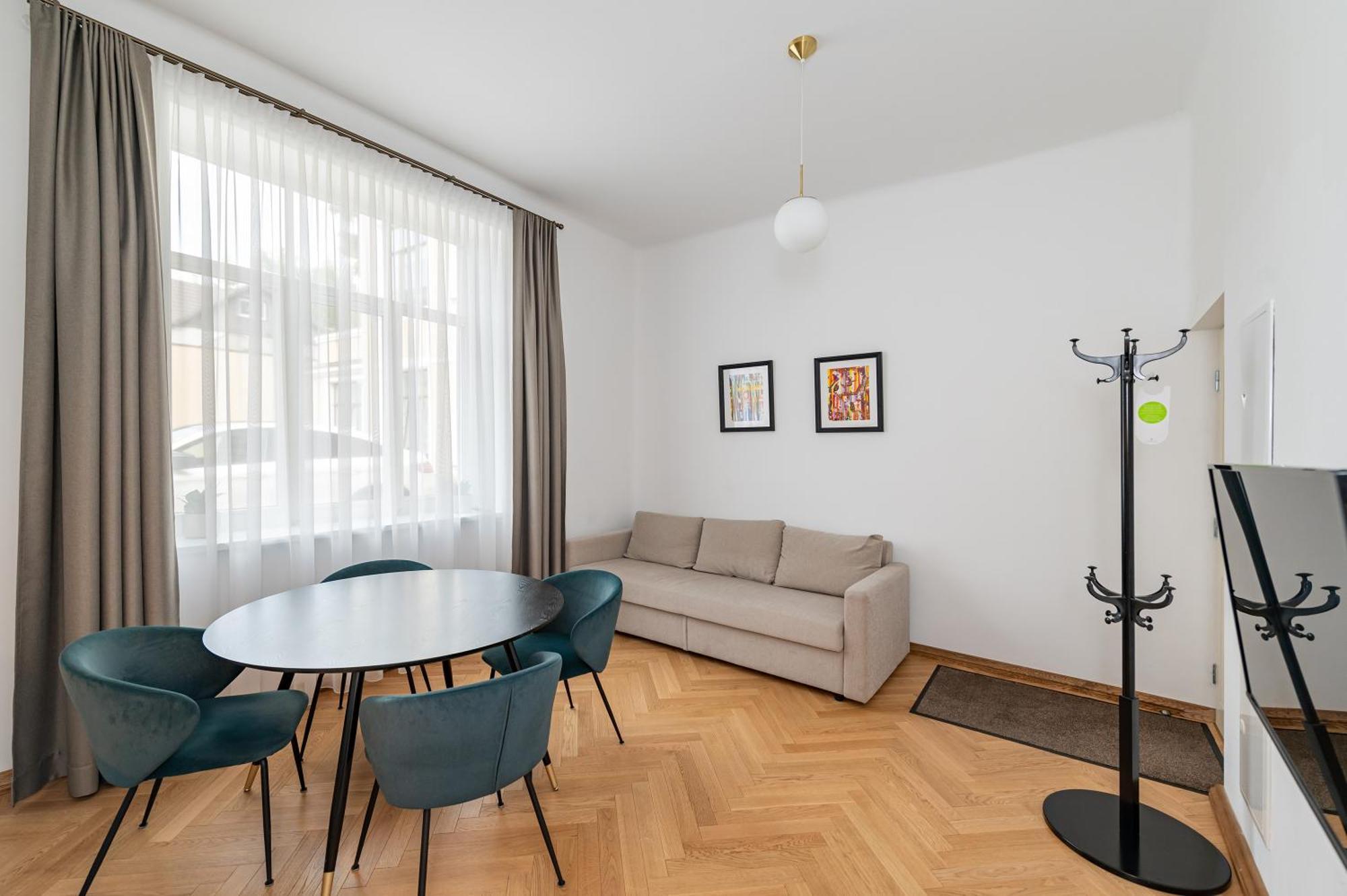 Park Avenue Apartments By Hostlovers Kaunas Exterior photo