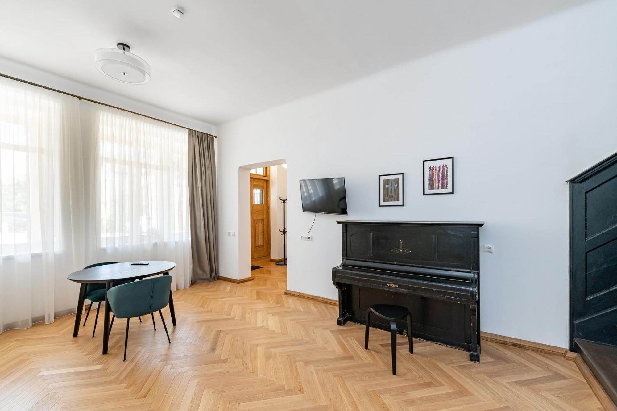 Park Avenue Apartments By Hostlovers Kaunas Exterior photo