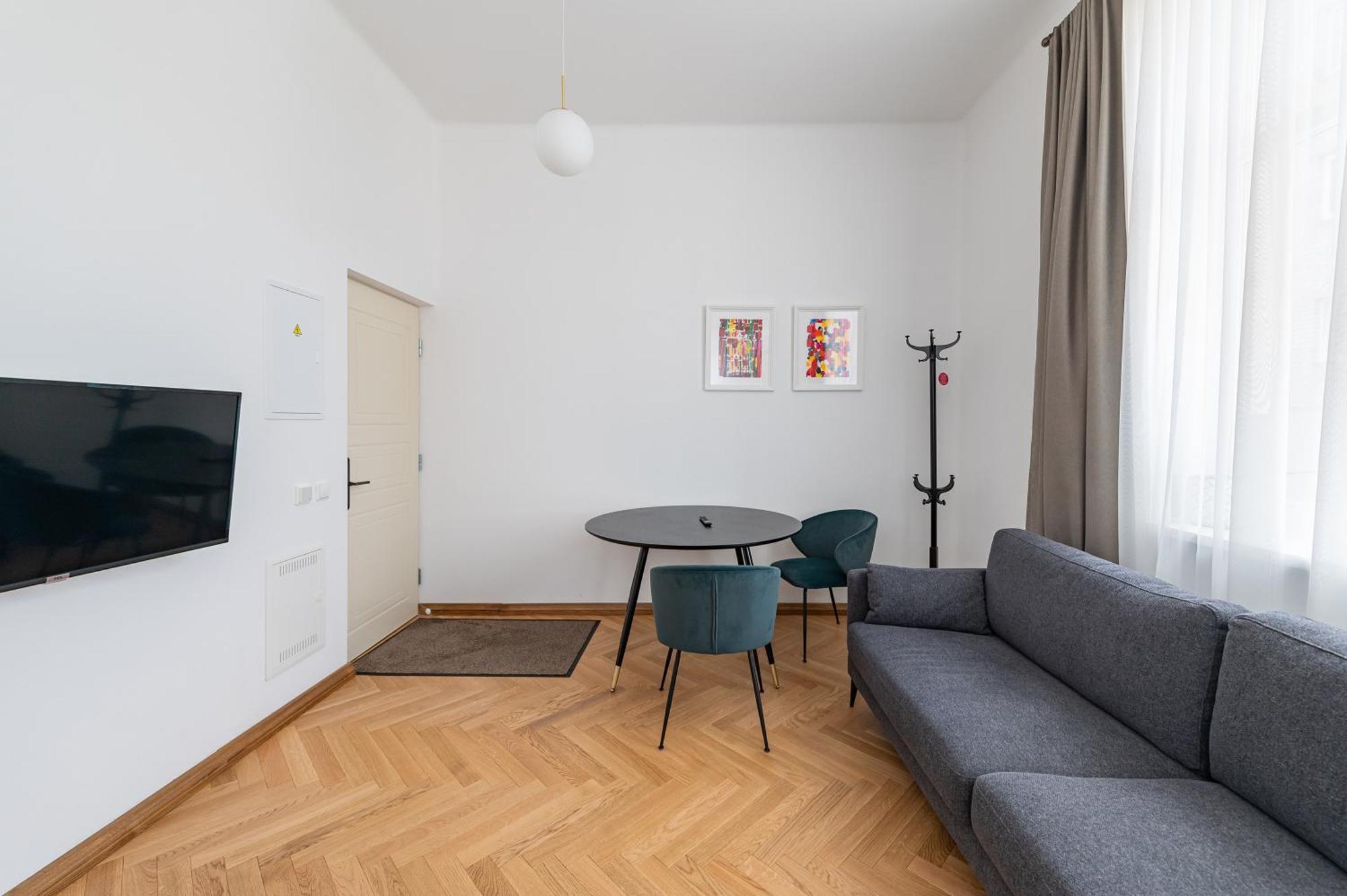 Park Avenue Apartments By Hostlovers Kaunas Exterior photo